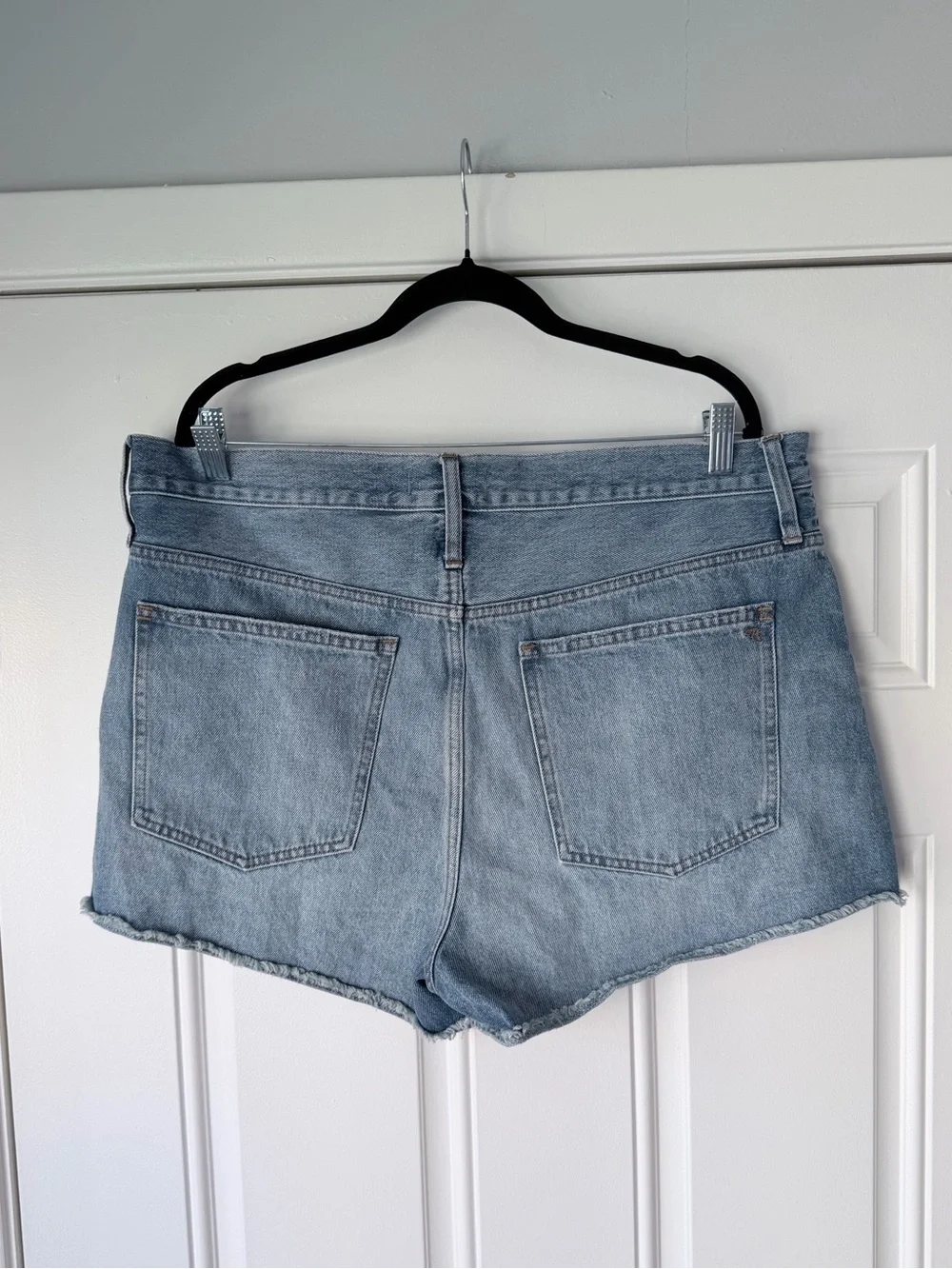 NWT MADEWELL SIZE 32 Relaxed Denim‎ Shorts in Homecrest Wash Ripped Edition